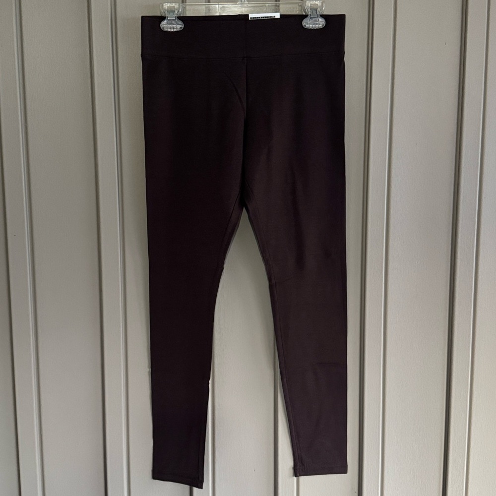 Hue Espresso Ultra Leggings with Wide Waistband size Medium
